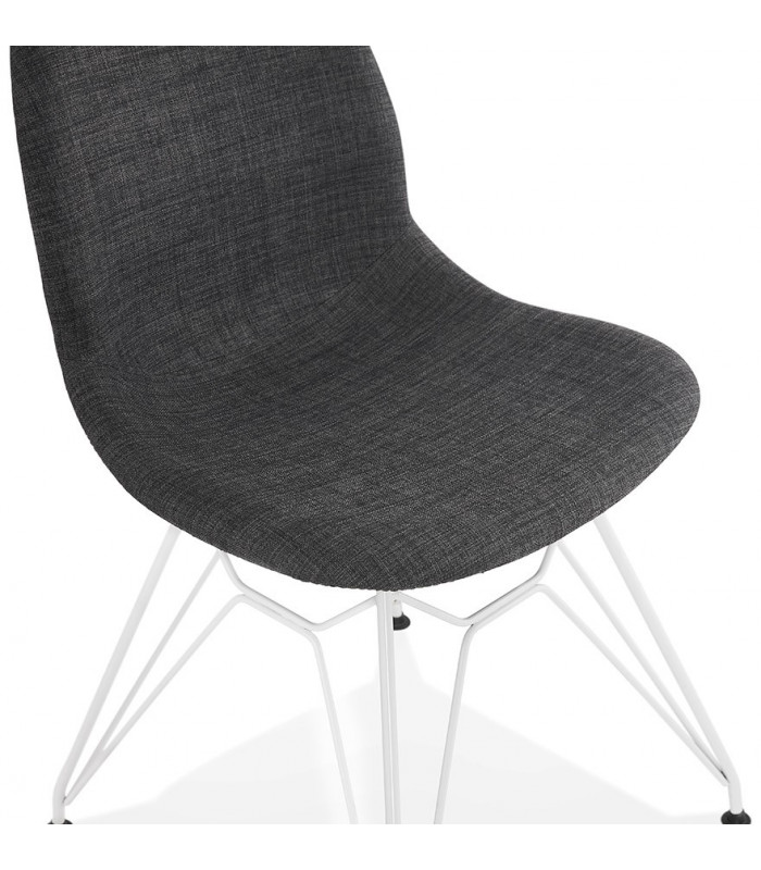 Chaise design gris foncé en tissu et métal Kora