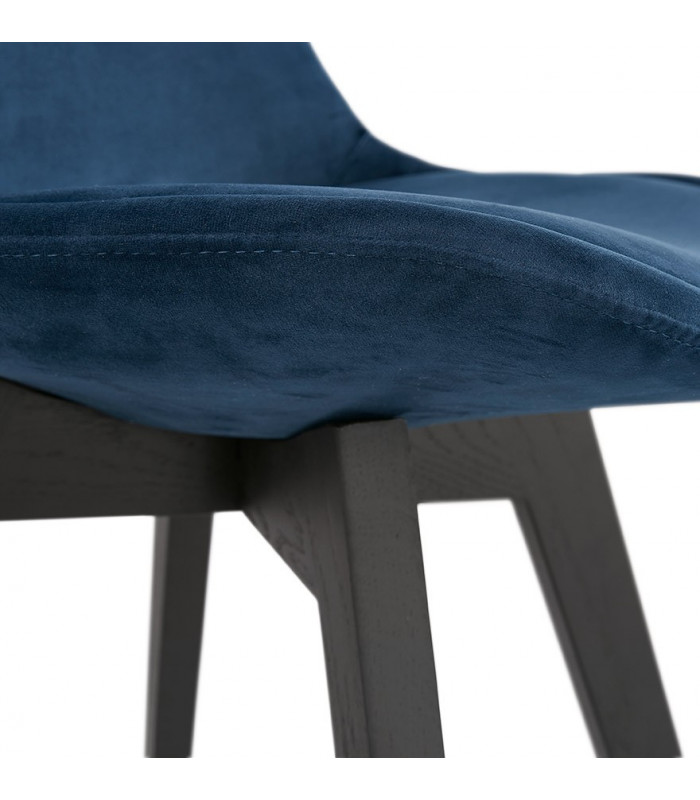 Chaise design bleu en tissu et bois Kolo