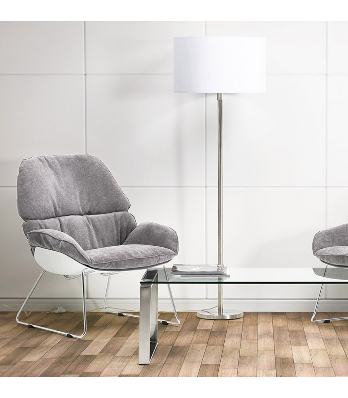 Fauteuil design gris clair en tissu Melbury