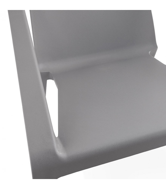Fauteuil design gris foncé en plastique Morad