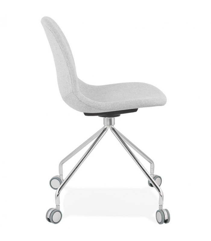 Chaise design gris clair en tissu Mahalla
